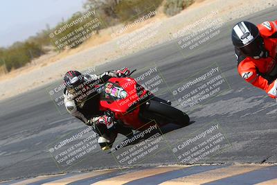 media/Mar-28-2022-Superbike Trackdays (Mon) [[b8603d0f67]]/Open Track Time/Turn 3 Inside/